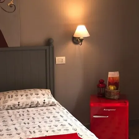 Bed & Breakfast Napul'art 4*