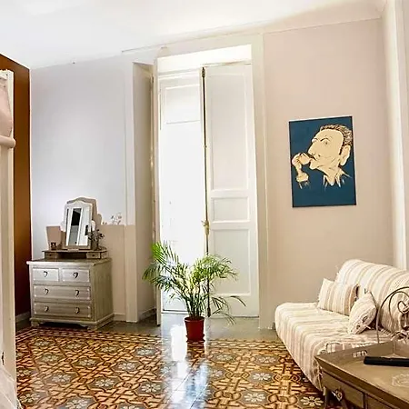 فندق مبيت وإفطار Napul'art