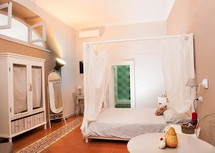 Napul'art Bed and Breakfast Νάπολη