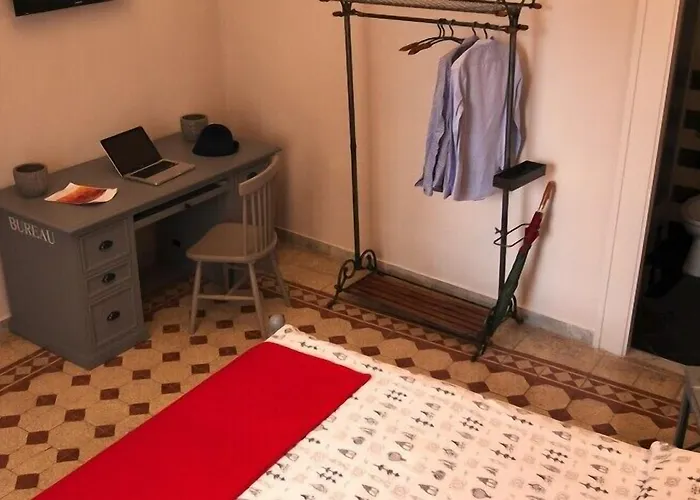 Napul'art Bed and Breakfast 4*