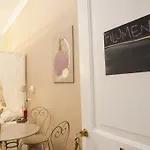 Frühstückspension Napul'art 4*